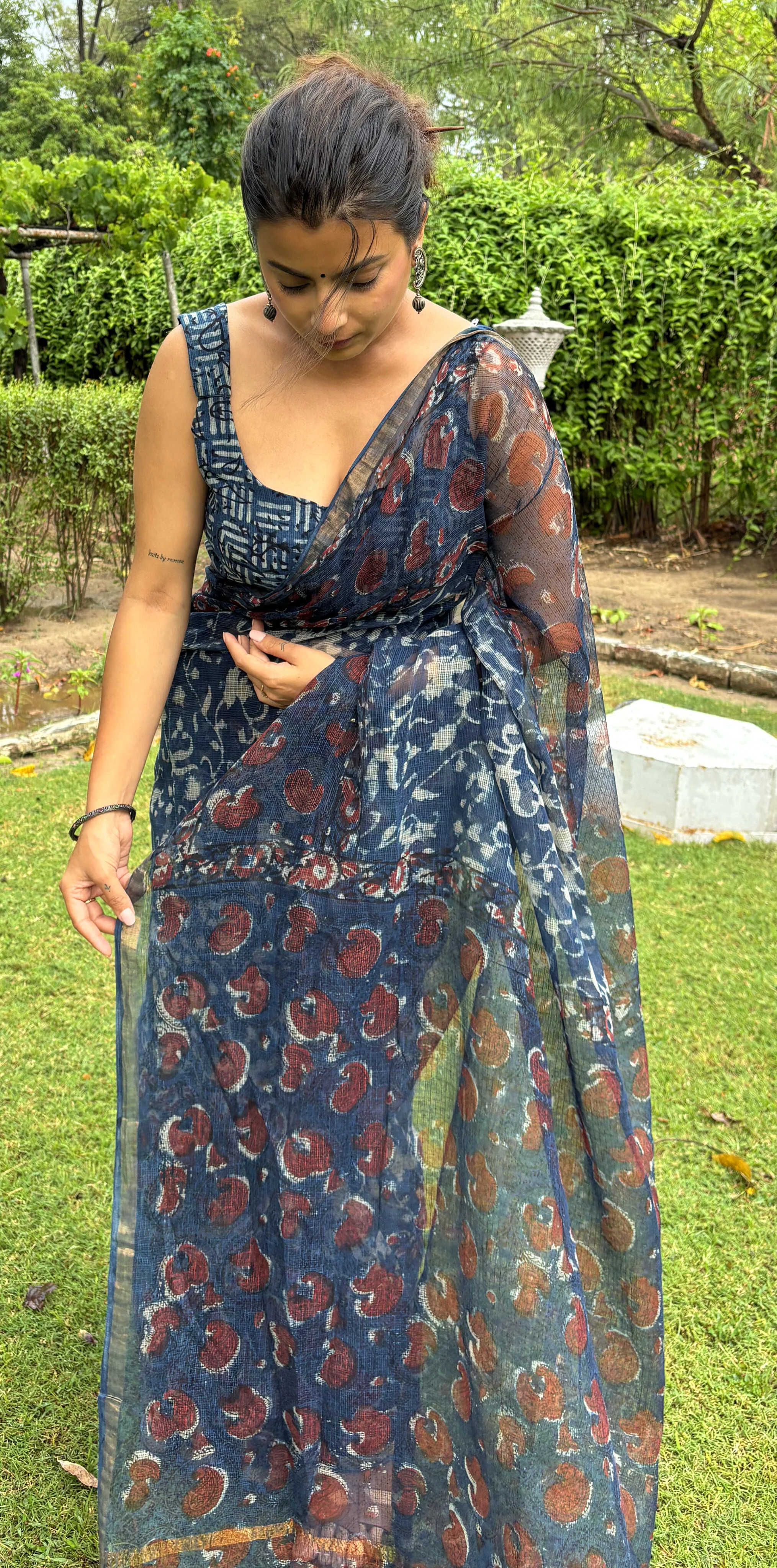 Indigo Love Kota Saree - Image 3