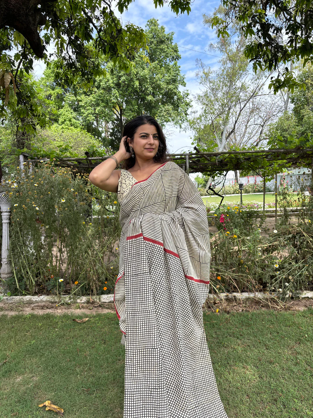 Lily Cotton Saree - Image 3