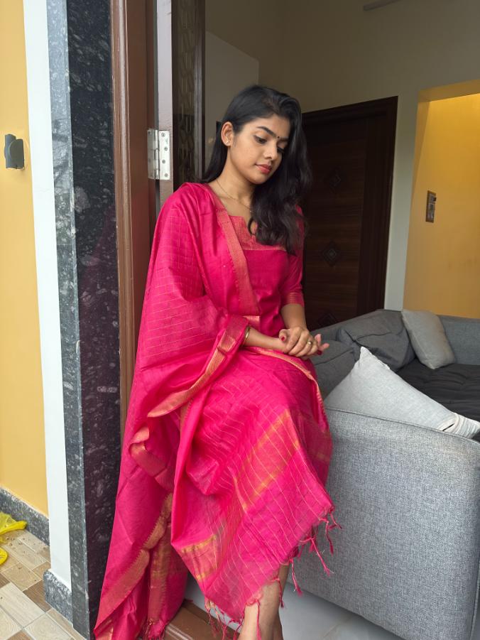 Nayantara Best Seller Suit - Image 6