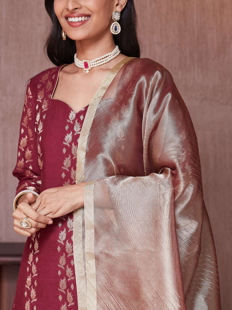 Noora Stitched Suit Set - Image 4
