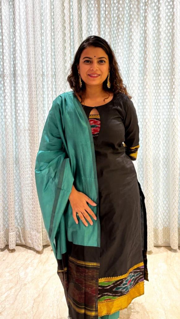 Petal Best Seller Suit - Image 5