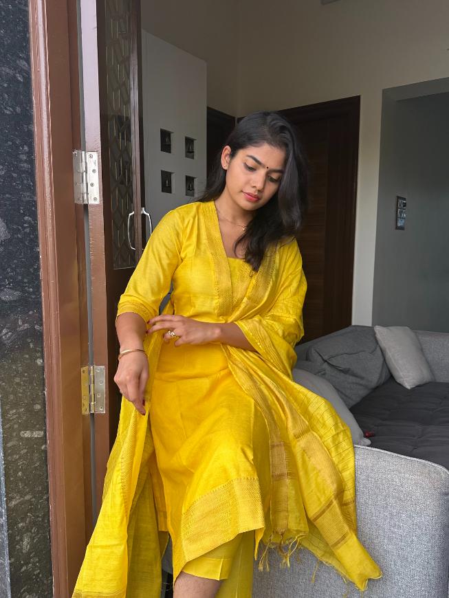 Rashmika Stitched Suit Set - Image 11
