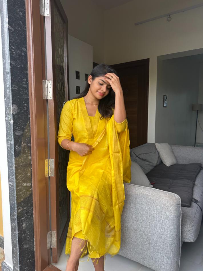 Rashmika Stitched Suit Set - Image 7