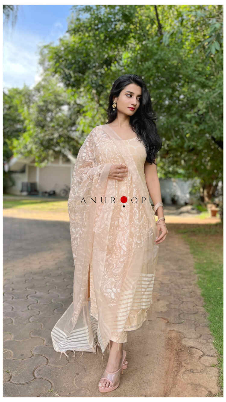 Sohan Chanderi Silk Suit - Image 5